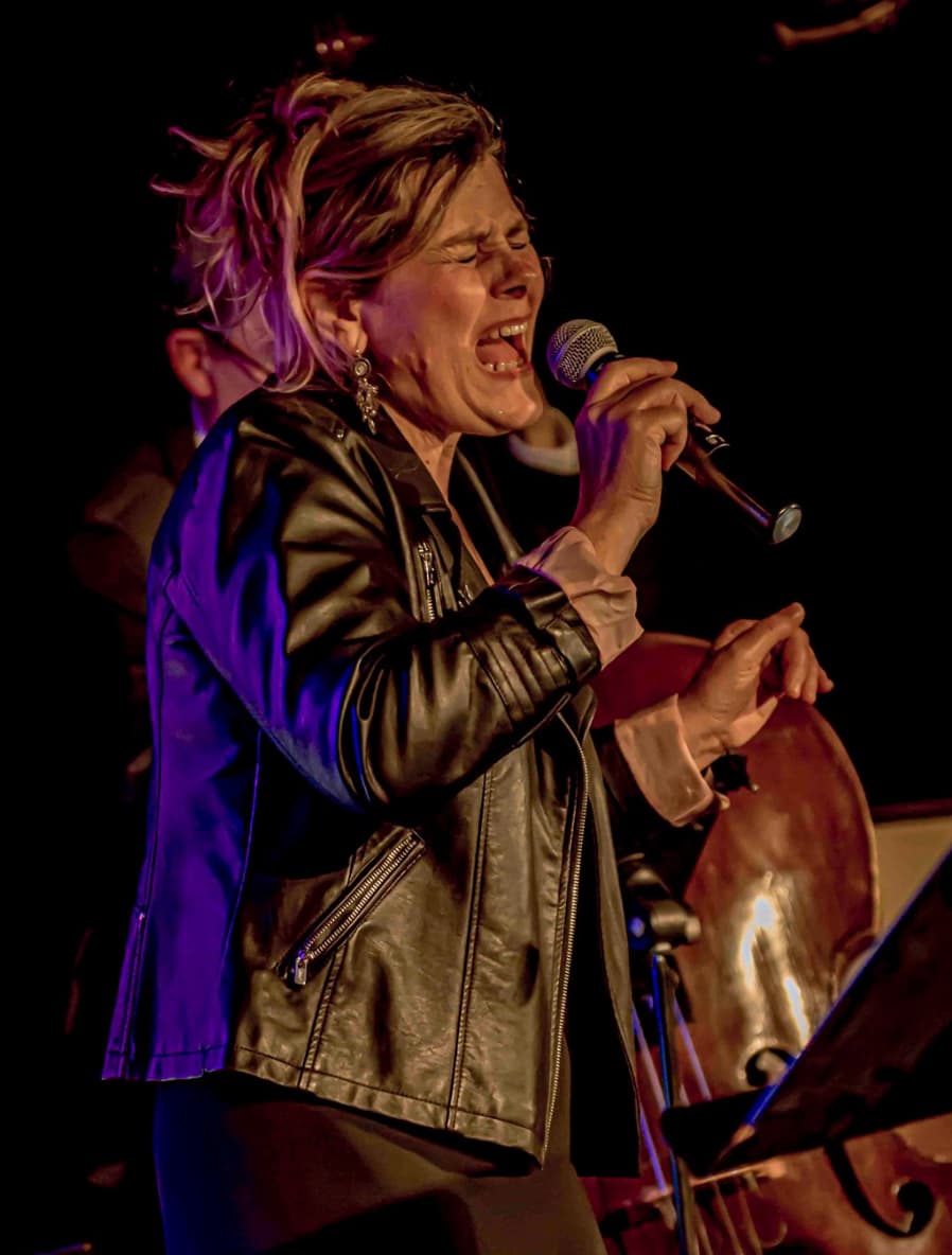 Olivia Berthelot chant